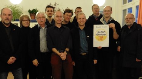 Erstunterzeichner bei Pressegespräch